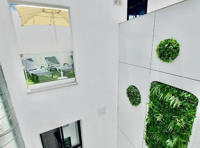 Capsule hotel Atypicap Capsule