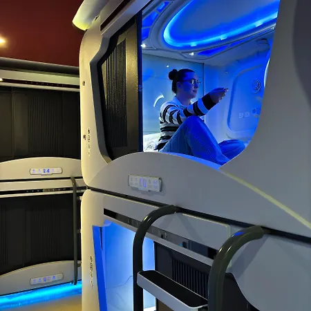 Капсульный отель Atypicap Capsule Пуэрто-де-ла-Крус