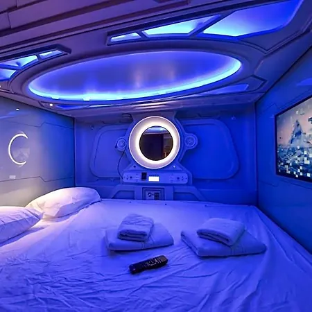 Kapselhotel Atypicap Capsule