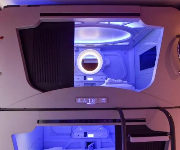 Atypicap Capsule Capsule hotel Puerto de la Cruz (Tenerife)