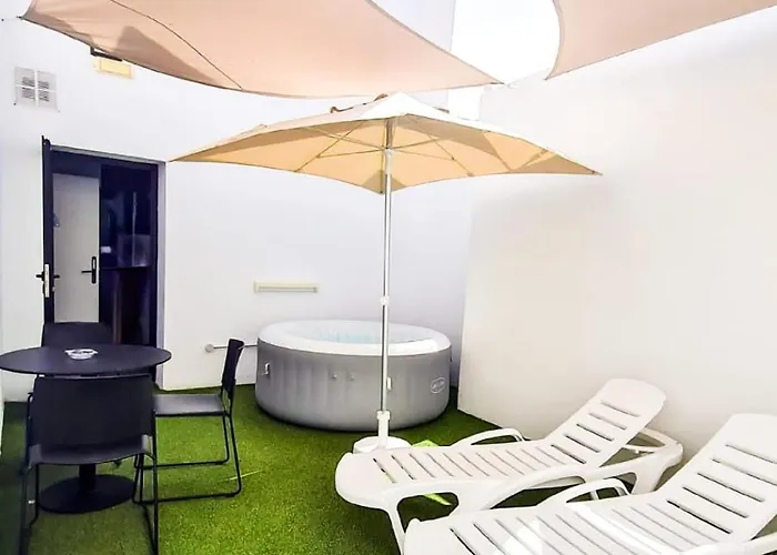 Hotel kapsułowy Atypicap Capsule