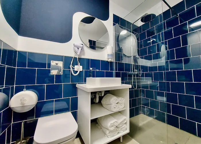 Atypicap Capsule Hotel kapsułowy 2*